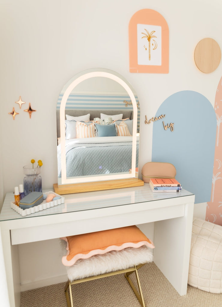 How to Design the Ultimate Teen Bedroom: A Soft Blue Coastal Inspired Retreat