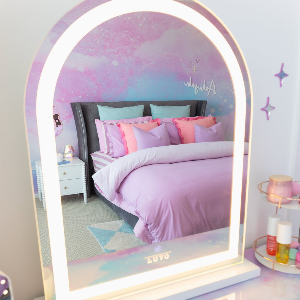 Aaliyah's Cowgirl Room