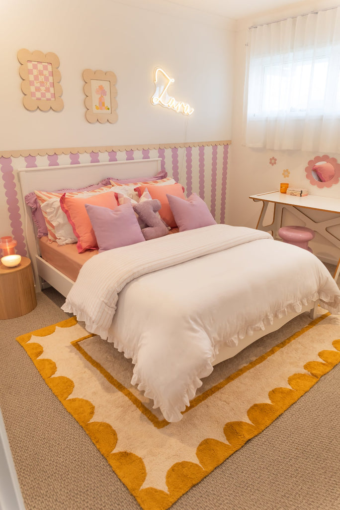 10cm Bubble Half Wall Strips | Wall Decals | Wallpaper Look Wallpaper Blond + Noir 