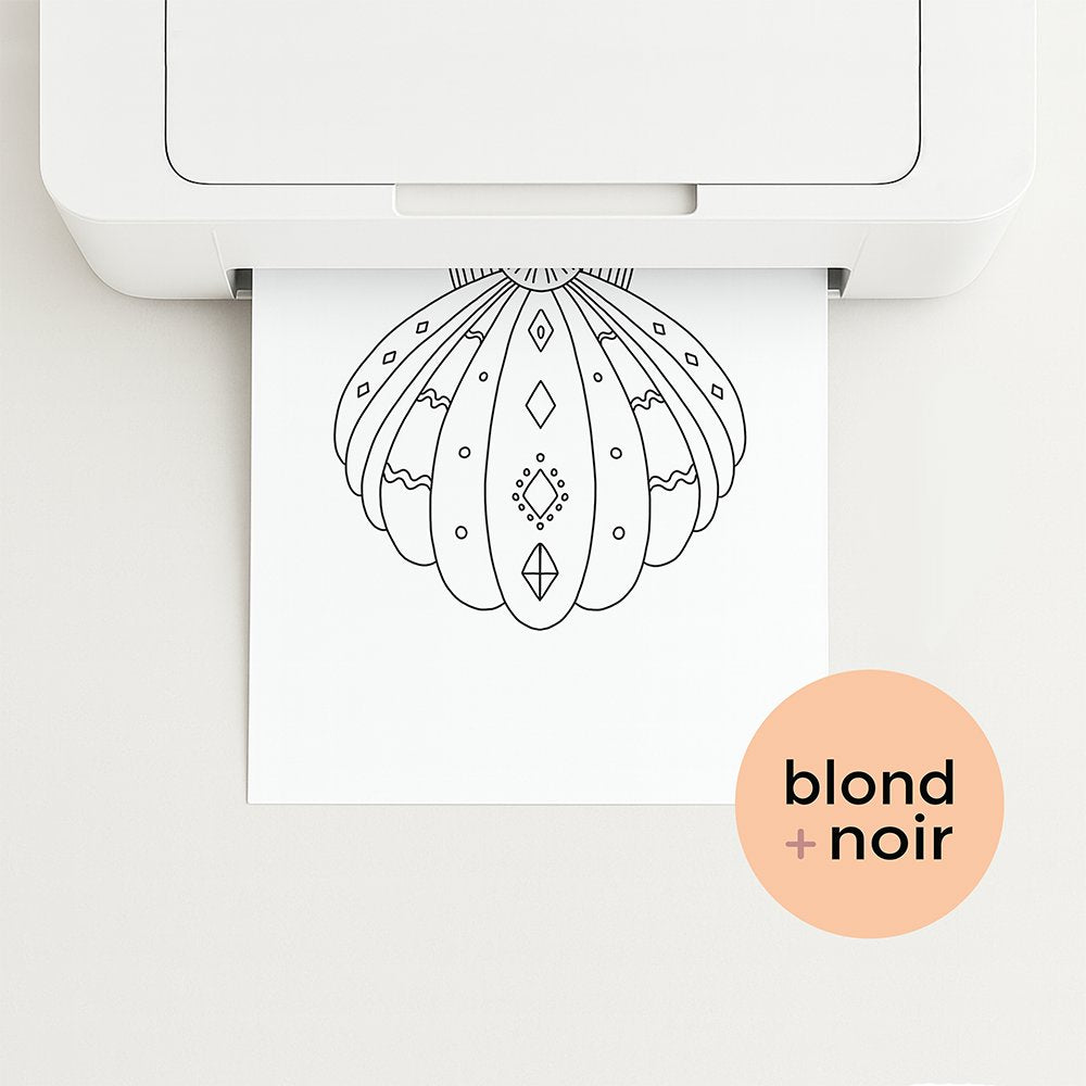 Jewel Shell Colouring Page – Free Under the Sea Printable Blond + Noir 