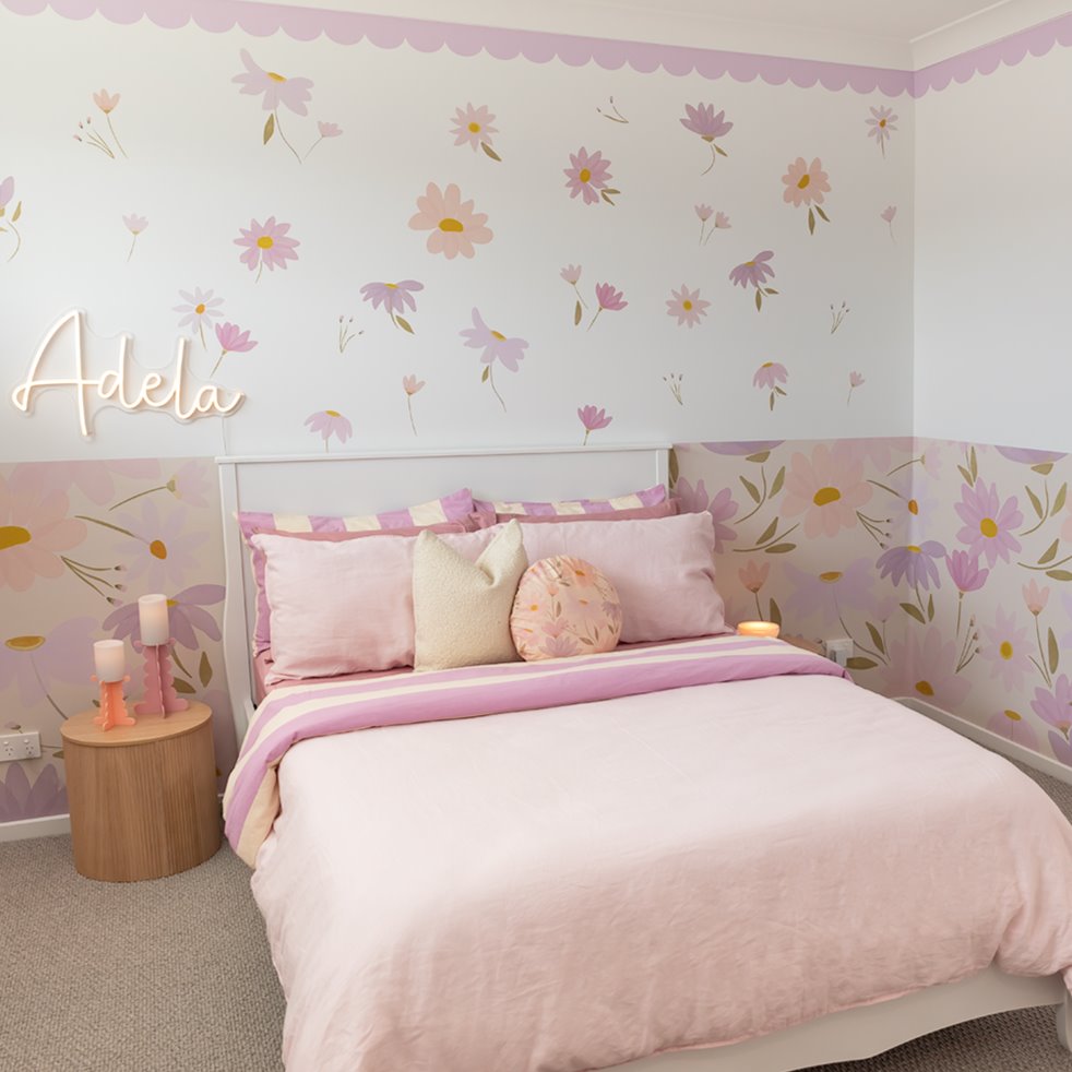 Curved Wall Frame | Wall Decals Wall Decals Blond + Noir 